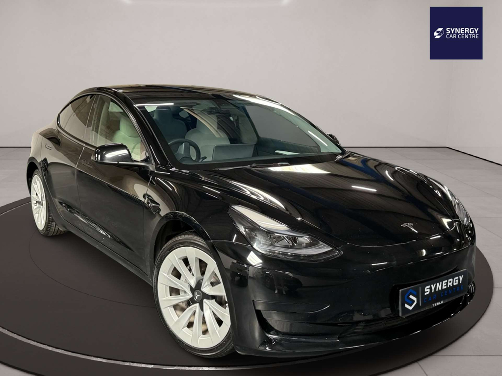 Tesla Model 3 Rwd