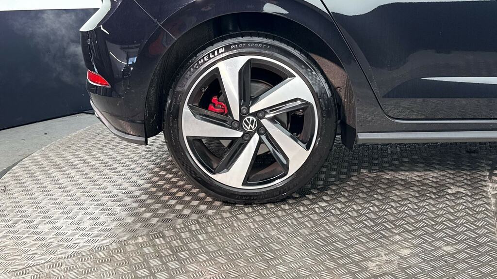 Volkswagen Polo 2.0 Tsi Gti Dsg Black #5