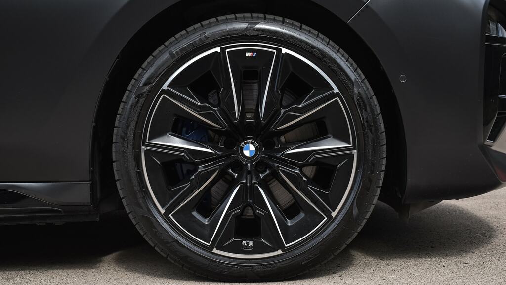 BMW 7 Series 3.0 M760e 22.1Kwh Xdrive Euro 6 Ss Black #18