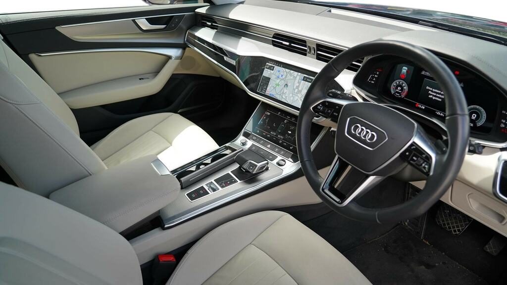 Audi A6 Avant 45 Tfsi 265 Quattro Sport S Tronic Cs Pack YE22LHR Blue #6