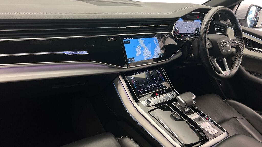 Audi Q8 50 Tdi Quattro S Line Tiptron Comfortsound SX72AFO Silver #2