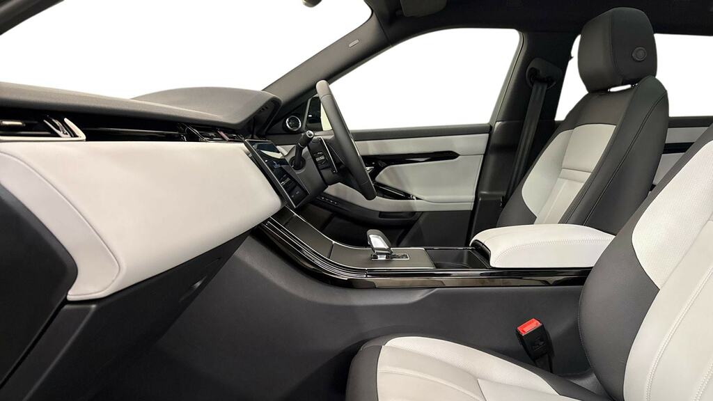 Land Rover Range Rover Evoque 2.0 D200 Dynamic Se Silver #3