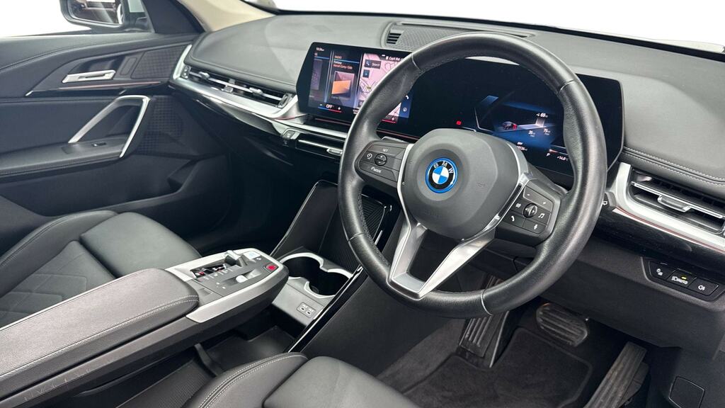 BMW iX1 230Kw Xdrive30 Xline 65Kwh NL23VVH Black #6