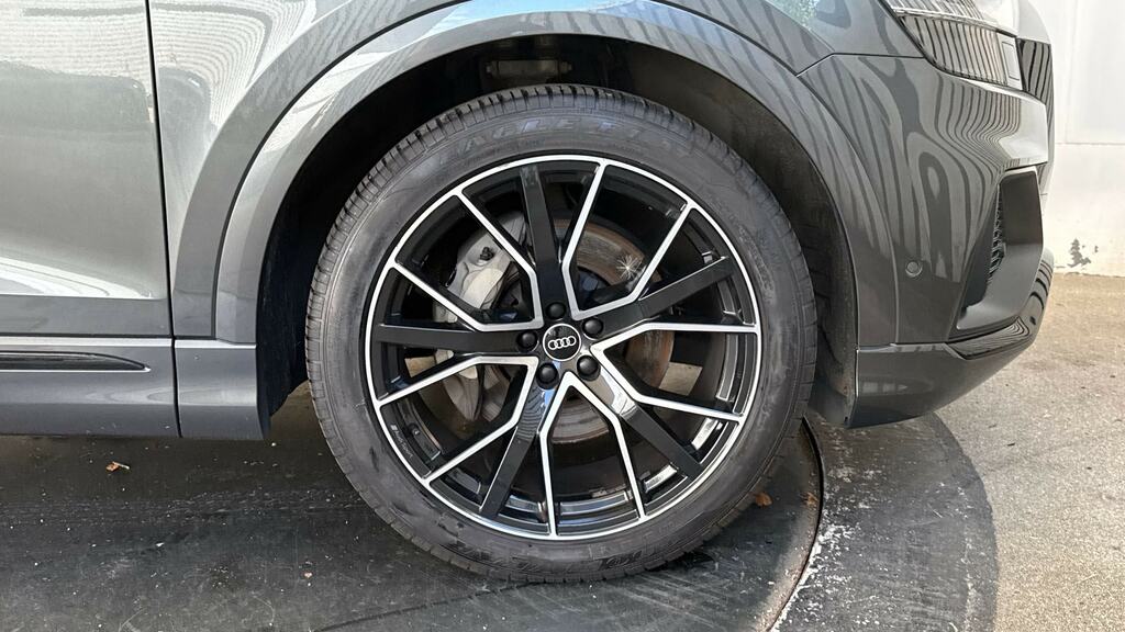 Audi Q8 50 Tdi Quattro Black Edition Tiptronic Cs Grey #5