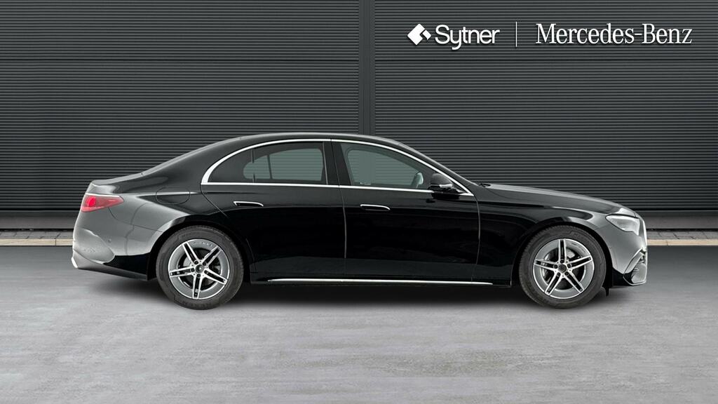 Mercedes-Benz E Class E200 Amg Line 9G-tronic Black #4