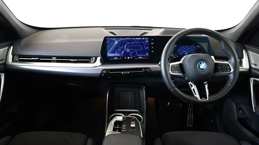 BMW iX1 230Kw Xdrive30 M Sport 65Kwh Techpro YG24PUS Green #4