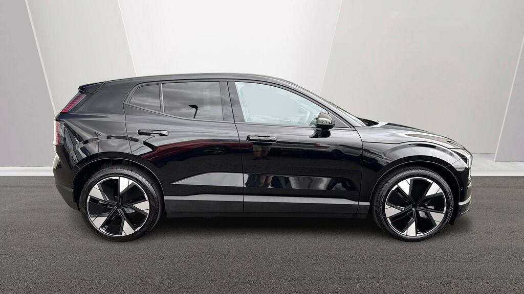Volvo EX30 315Kw Twin Motor Performance Ultra 69Kwh OV75VKS Black #3