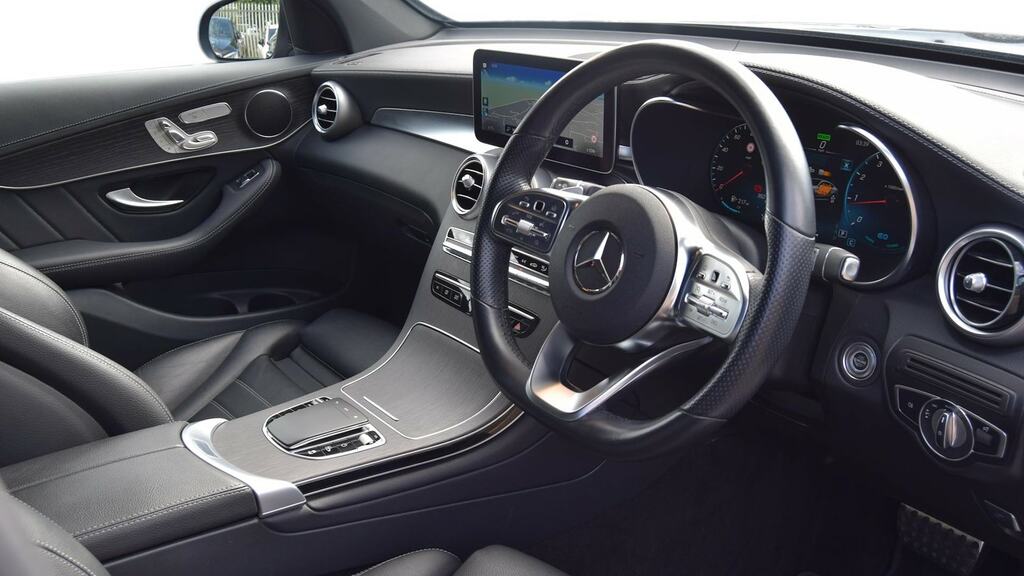 Mercedes-Benz GLC Class Glc 300 4Matic Amg Line Prem Plus 9G-tronic FD72DWM Black #3