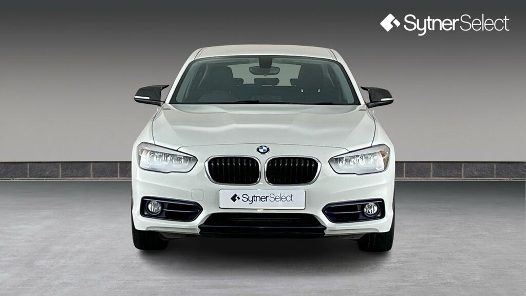 BMW 1 Series 118D Sport White #4