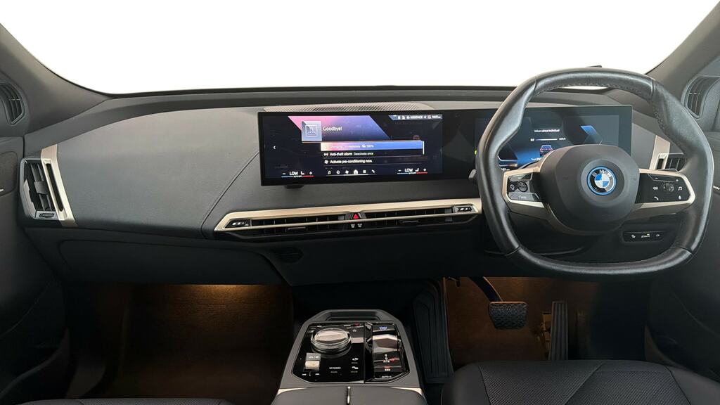 BMW iX 240Kw Xdrive40 M Sport 76.6Kwh DP73WFM Black #6