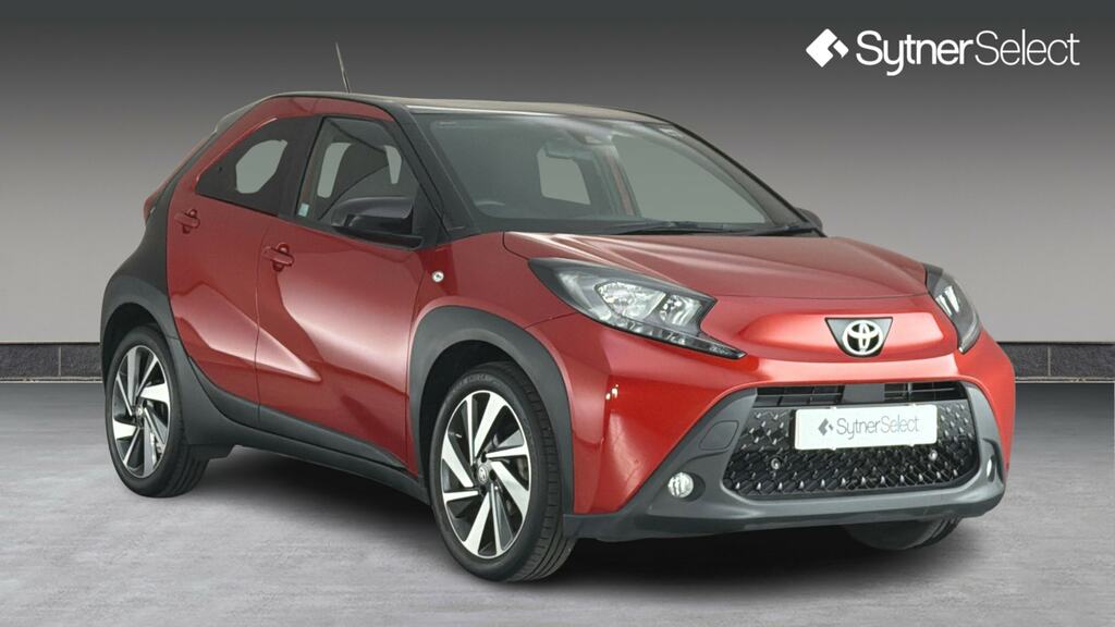 Toyota Aygo X 1.0 Vvt-i Edge EK72XHM Red