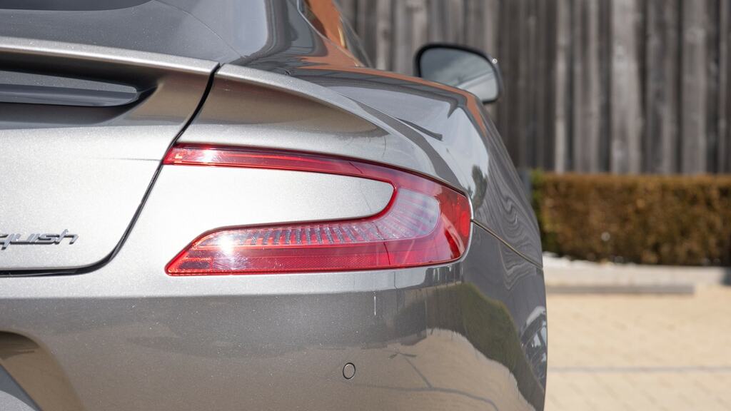 Aston Martin Vanquish 6.0 V12 Volante T-tronicii Euro 5 565 Red #39
