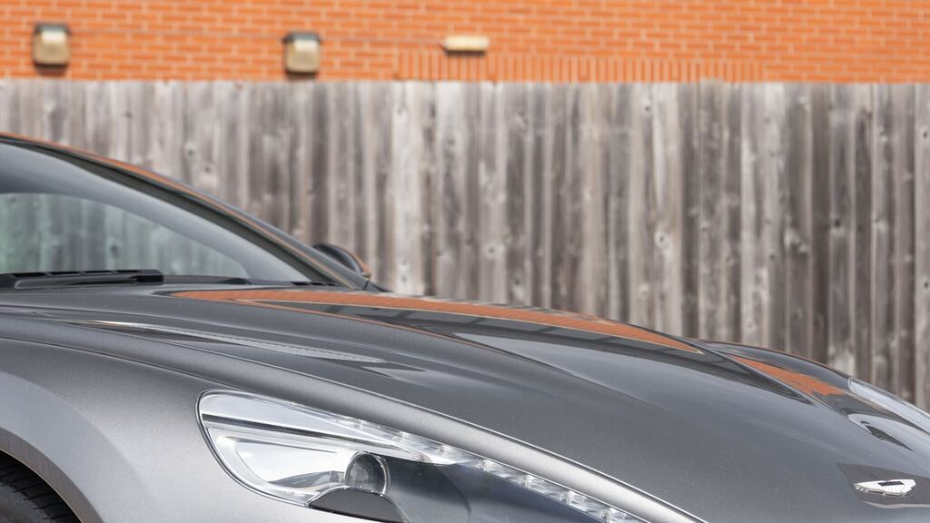 Aston Martin Vanquish 6.0 V12 Volante T-tronicii Euro 5 565 Red #32