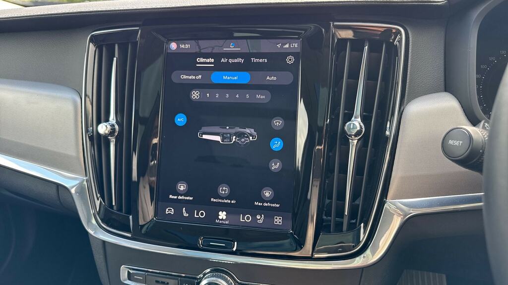 Volvo V90 2.0 T6 350 Phev Plus Dark Awd Estate Grey #36