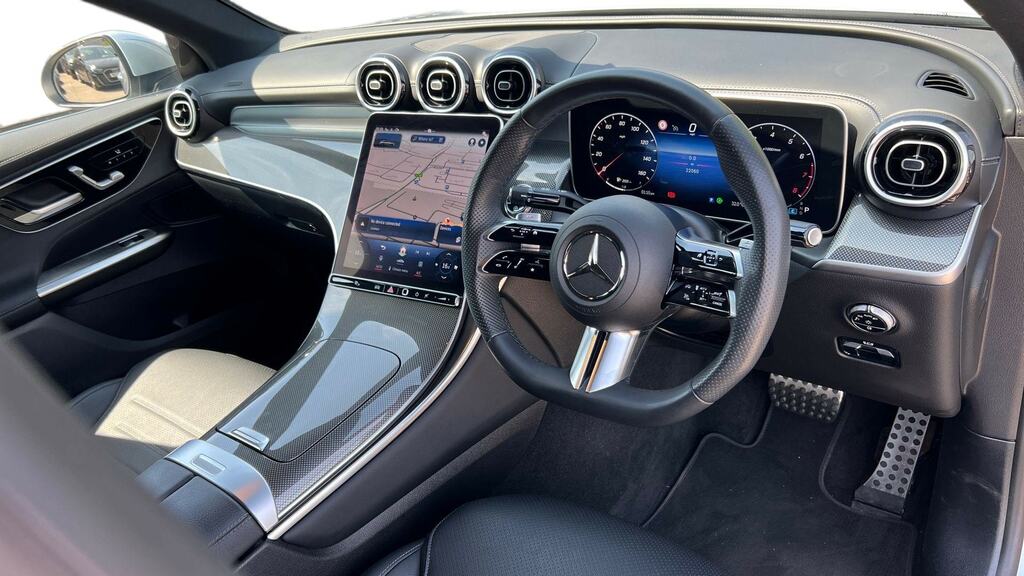 Mercedes-Benz GLC Class Glc 300 4Matic Amg Line Premium 9G-tronic WA73TDO Silver #3