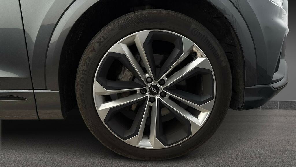 Audi Q8 55 Tfsi Quattro Black Edition Tiptronic Grey #5
