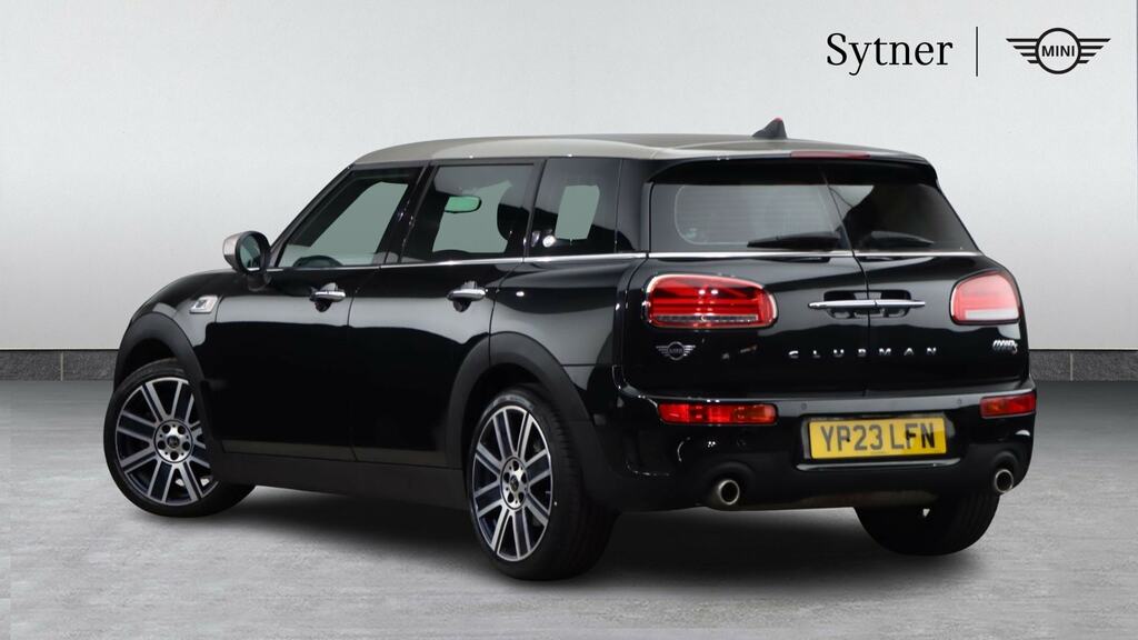 Mini Clubman 2.0 178 Cooper S Exclusive Premium 6Dr YP23LFN Black #2