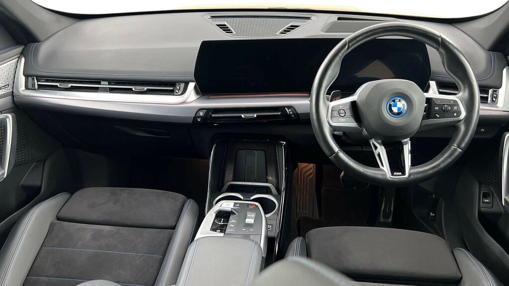 BMW iX1 230Kw Xdrive30 M Sport 65Kwh Black #4