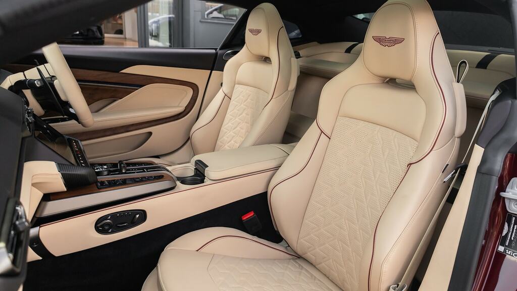 Aston Martin Vanquish V12 Biturbo Euro 6 Silver #17