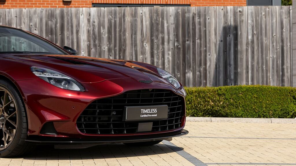 Aston Martin Vanquish V12 Biturbo Euro 6 Silver #36