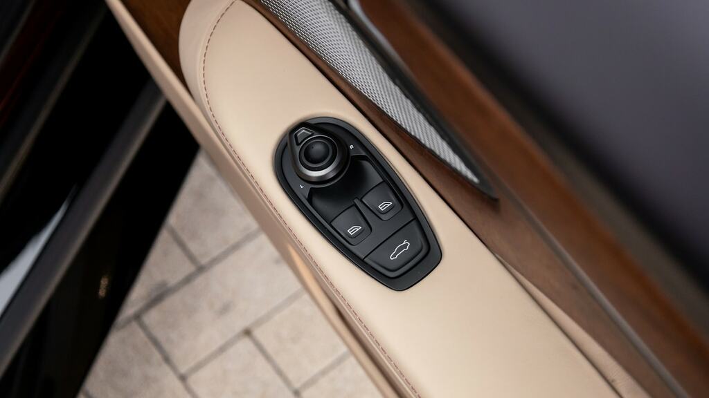 Aston Martin Vanquish V12 Biturbo Euro 6 Silver #64