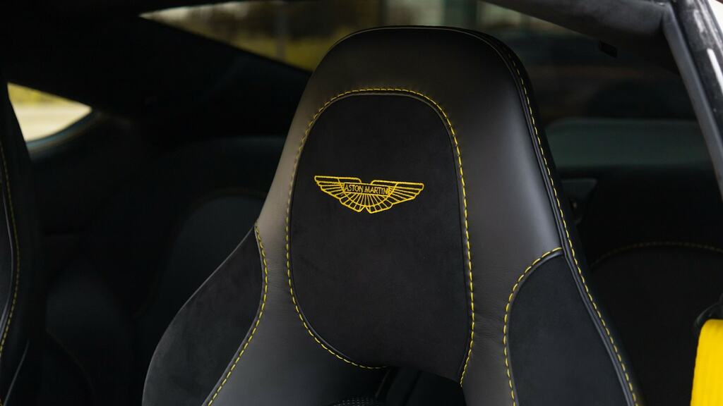Aston Martin Vanquish V12 S T-troniii Euro 6 Black #68