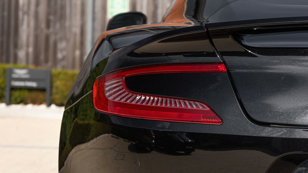 Aston Martin Vanquish V12 S T-troniii Euro 6 Black #42