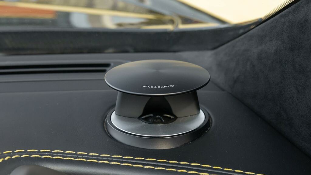 Aston Martin Vanquish V12 S T-troniii Euro 6 Black #70