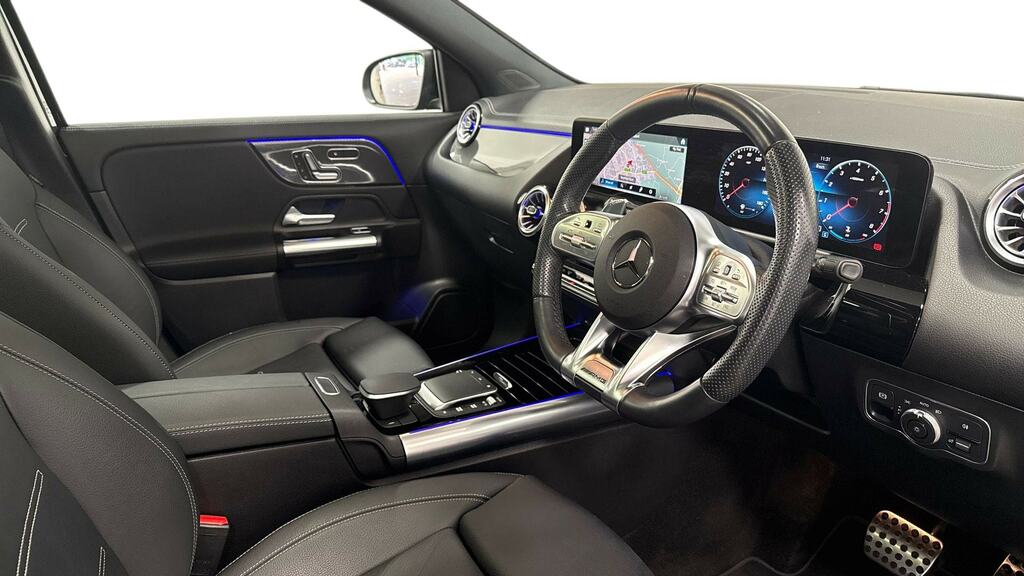 Mercedes-Benz GLA Class Gla 35 4Matic Premium Plus Black #3