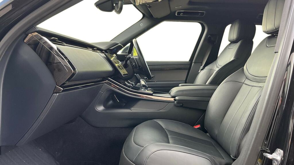 Land Rover Range Rover Sport 3.0 D300 Dynamic Se NX23PSO Black #3