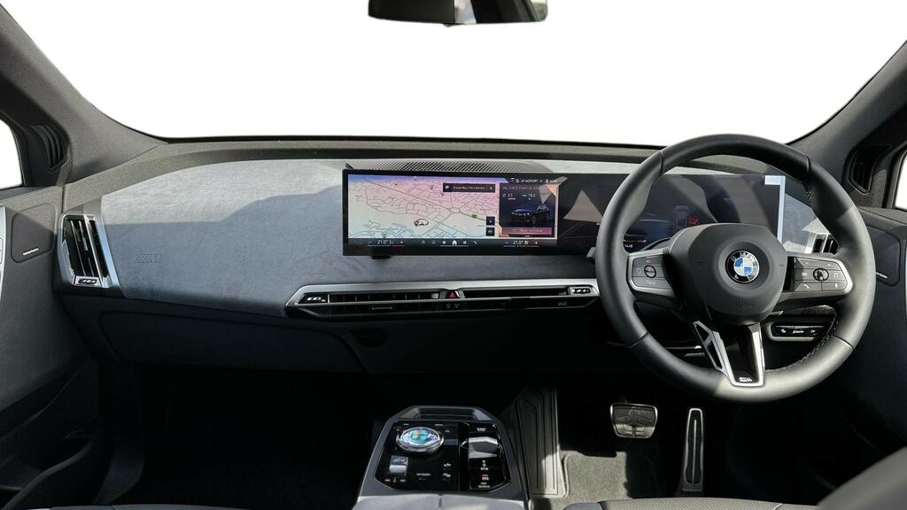 BMW iX 300Kw Xdrive45 M Sport 101Kwh VA26YZR Black #3