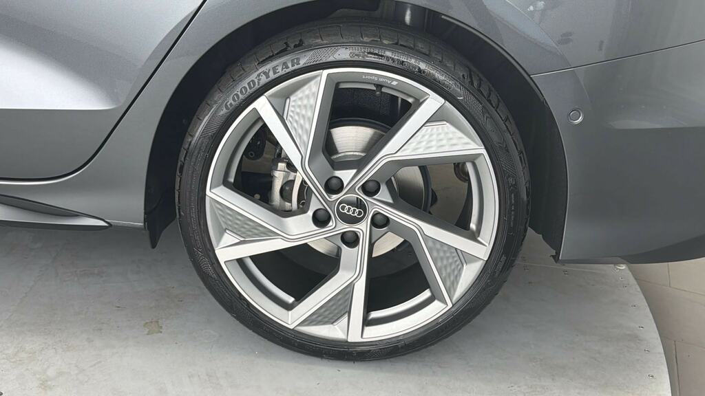 Audi A3 1.5 Tfsi 150 Black Ed S Tronic Tech Pack Pro RO26VVM Grey #5