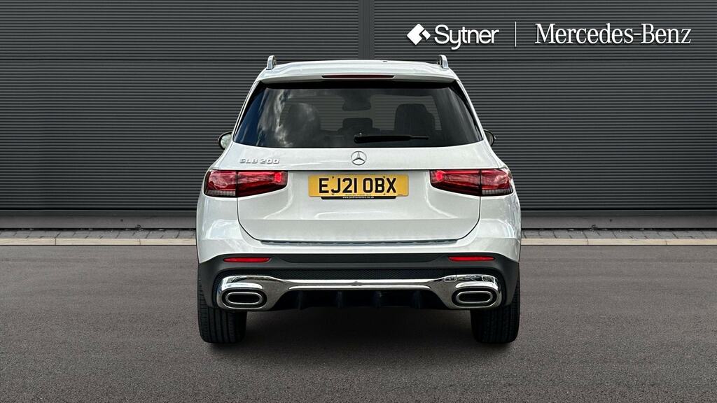 Mercedes-Benz GLB Class Glb 200 Amg Line 7G-tronic White #6