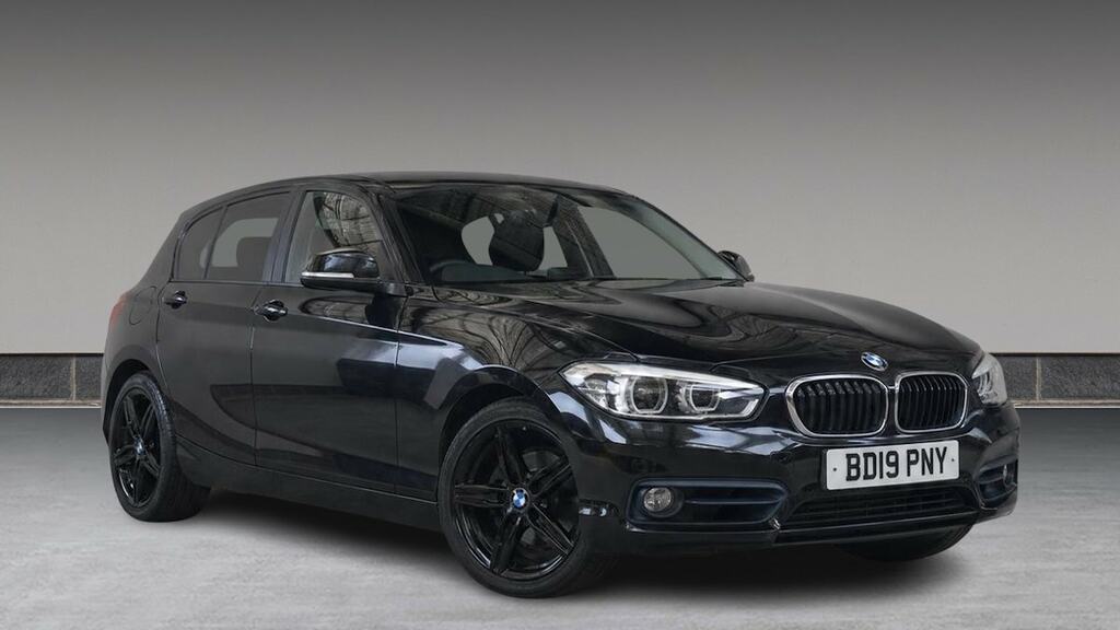 BMW 1 Series 120I 2.0 Sport Nav Step BD19PNY Black #2