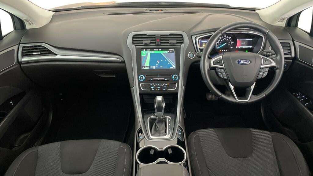 Ford Mondeo 2.0 Hybrid Titanium Black #6