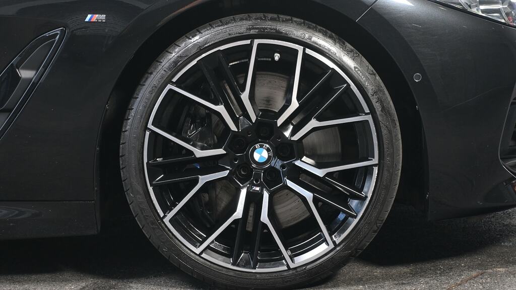 BMW 8 Series M Sport Blue #17