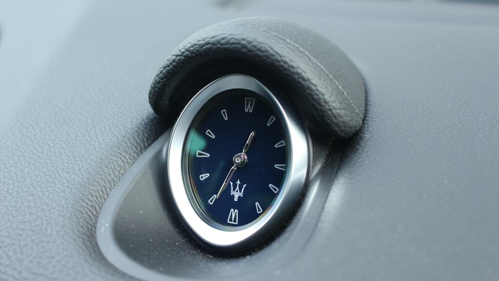 Maserati Ghibli V8 Trofeo Grey #17