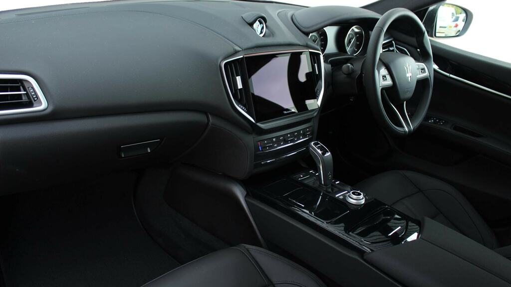 Maserati Ghibli V8 Trofeo Grey #9