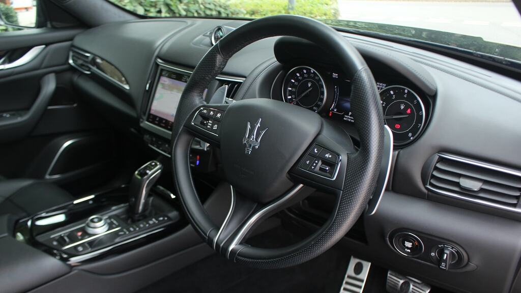 Maserati Levante V8 Trofeo Yellow #17