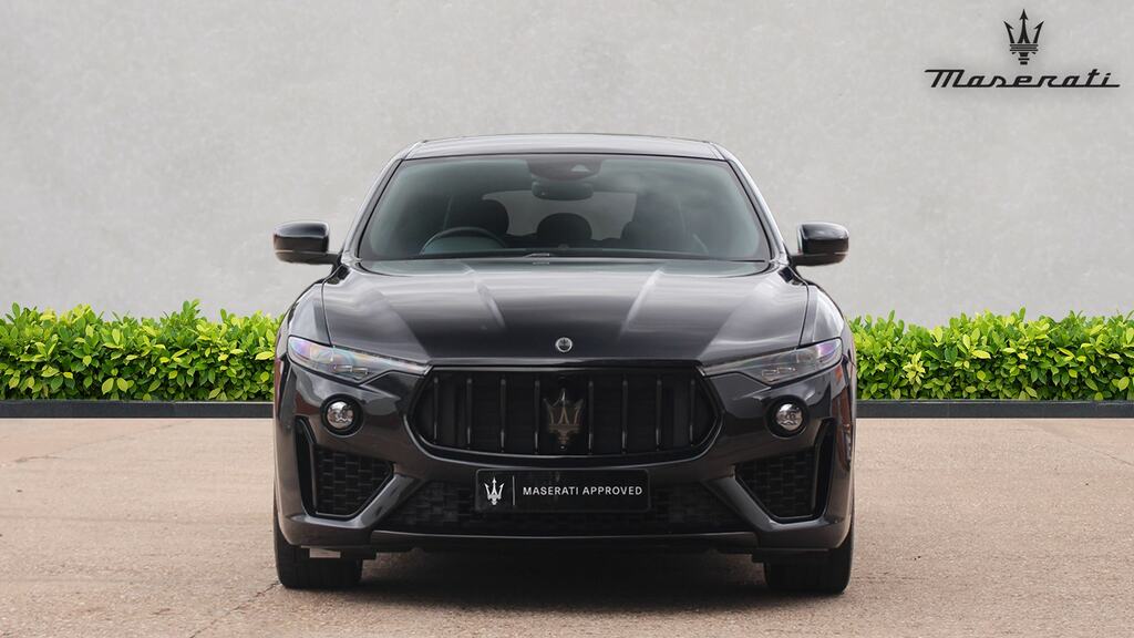 Maserati Levante Hybrid Gt Sport Pack Black #2