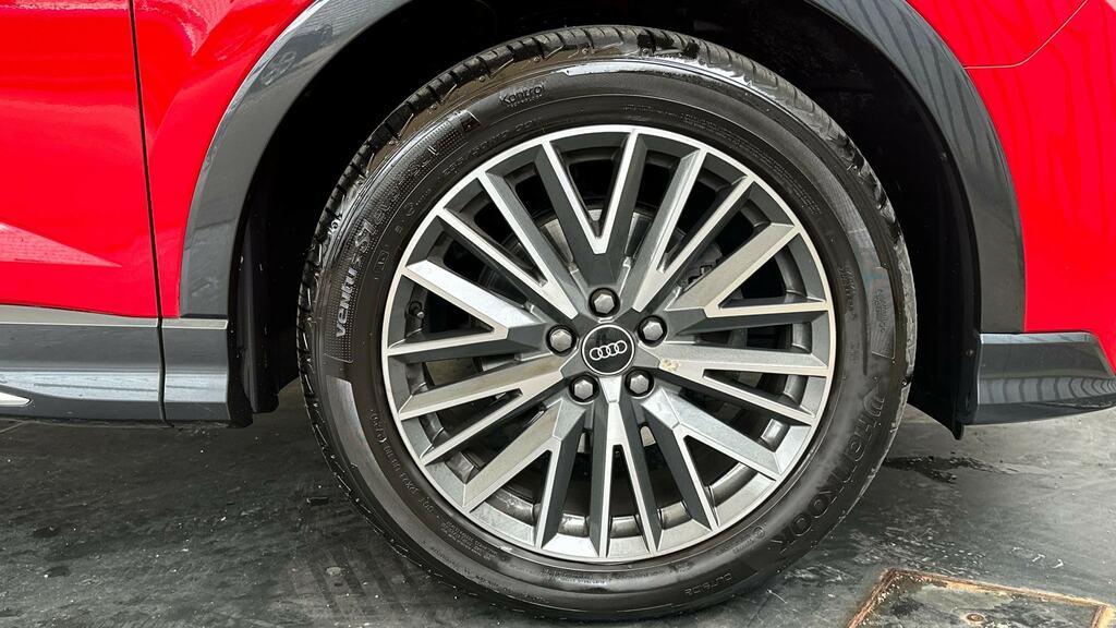 Audi Q3 35 Tfsi S Line S Tronic Red #5