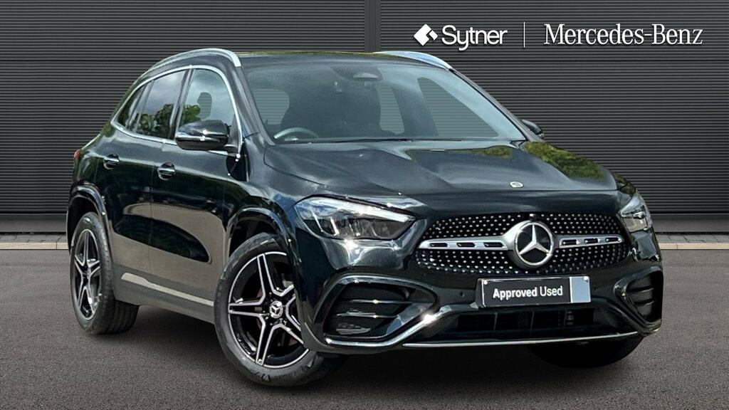 Mercedes-Benz GLA Class Gla 200 Amg Line Executive Black