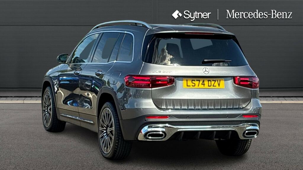 Mercedes-Benz GLB Class Glb 200 Amg Line Premium Plus 7G-tronic Grey #2