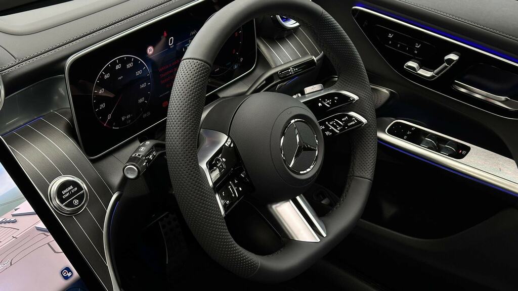 Mercedes-Benz GLC Class Glc 300 D 4Matic Amg Line Premium Grey #9