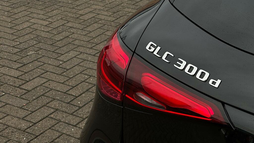 Mercedes-Benz GLC Class Glc 300 D 4Matic Amg Line Premium Grey #19