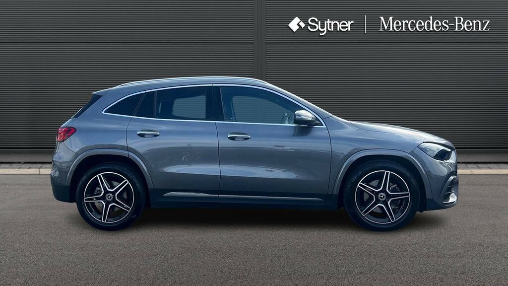 Mercedes-Benz GLA Class Gla 220D 4Matic Amg Line Executive Grey #4