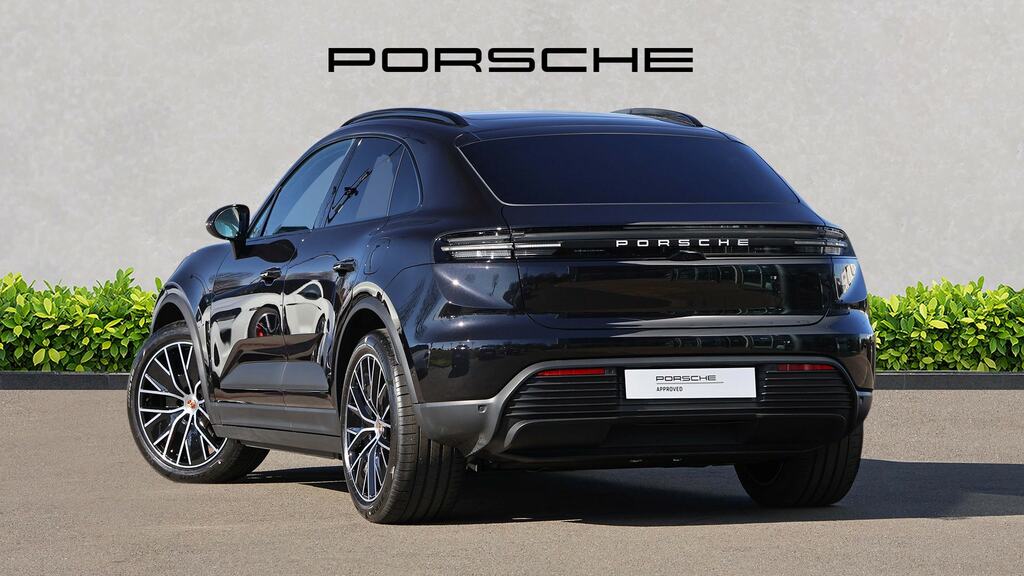 Porsche Macan 265Kw 100Kwh Black #2