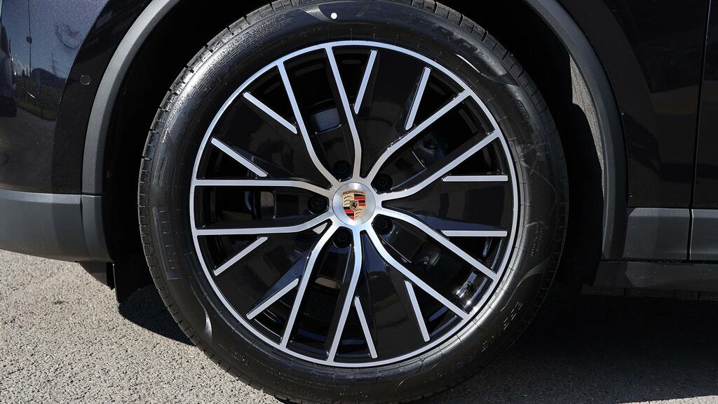 Porsche Macan 265Kw 100Kwh Black #4