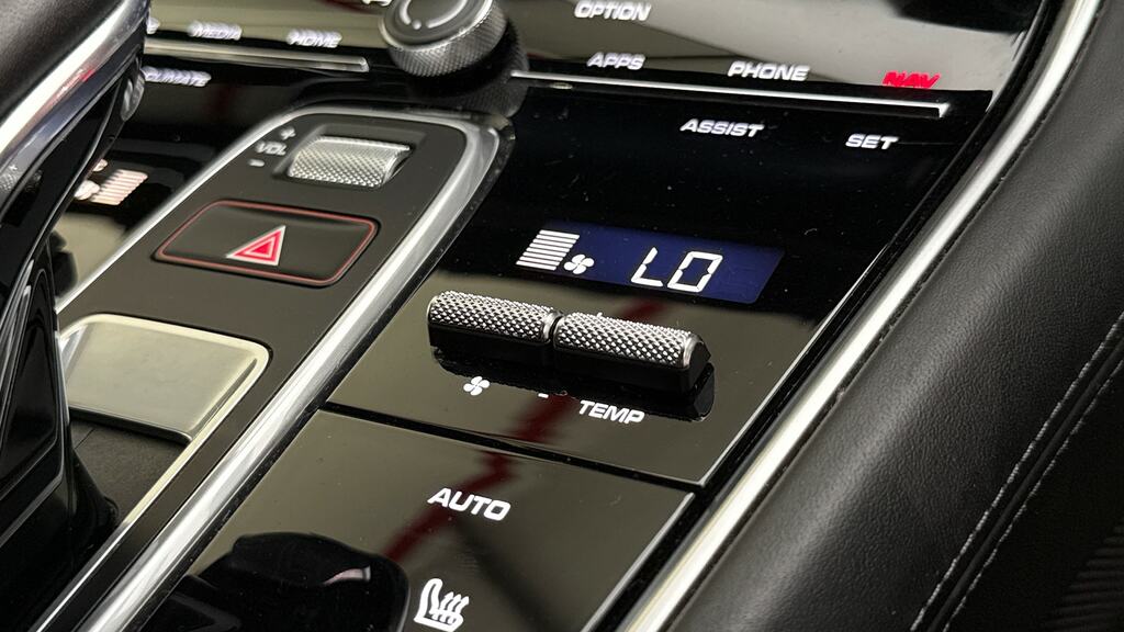 Porsche Panamera 4 Sport Turismo Black #27