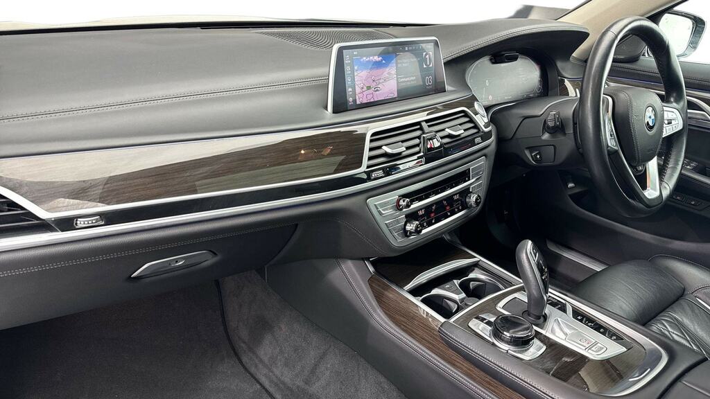 BMW 7 Series 730D Xdrive M Sport Grey #7